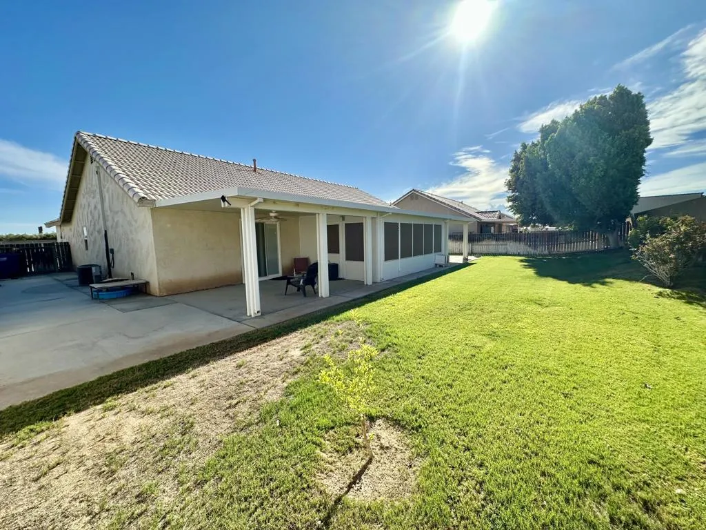 2175 Hidden, Blythe, California 92225 home-pic-9